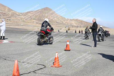 media/Feb-05-2023-Classic Track Day (Sun) [[c35aca4a42]]/Around the Pits/